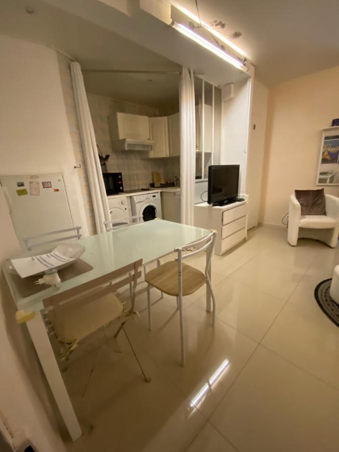 Appartement 2 Chambres - Suquet, Terrasse Et Parking Cannes Exterior foto