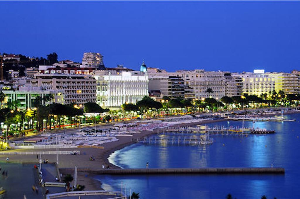 Appartement 2 Chambres - Suquet, Terrasse Et Parking Cannes Exterior foto